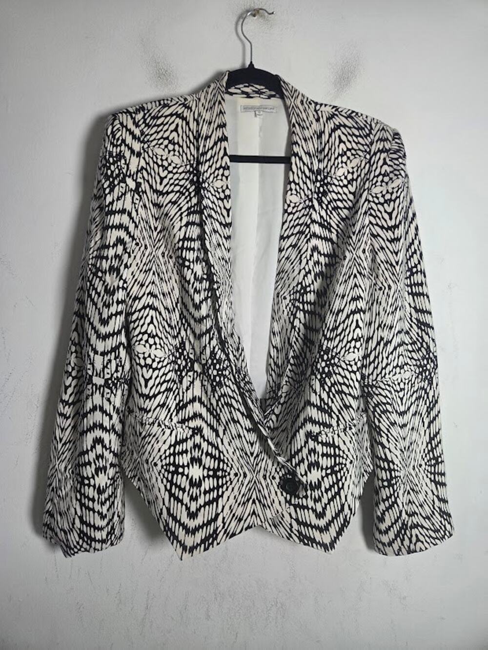 Rebecca Minkoff "Becky" Black White Animal Print 100% Silk Blazer Jacket size 12